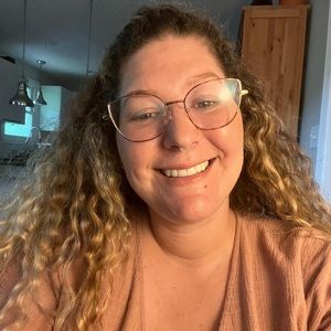 Meet your Posher, Zoe